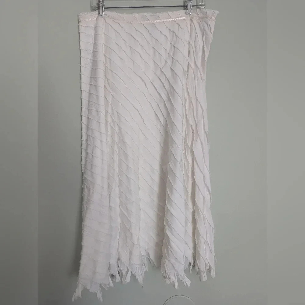 Ideology White Diagonal Fringe Skirt, US 12 - Picture 4 of 4